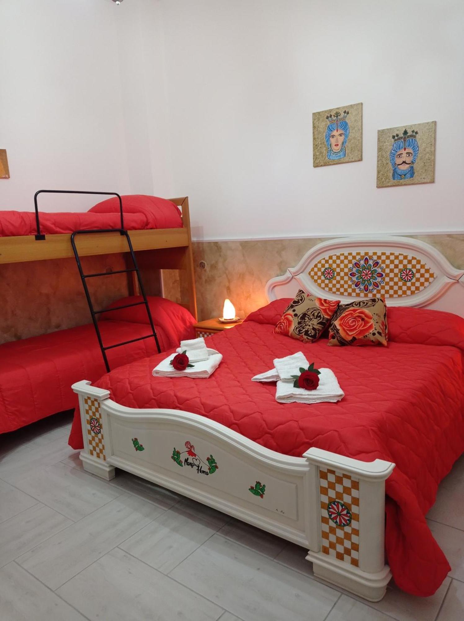 Mary Home - Casa Vacanza Taormina Habitación foto
